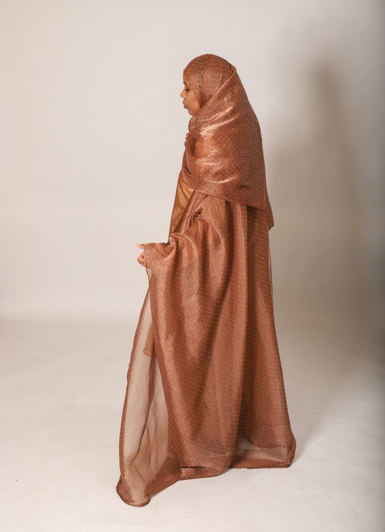 Asmaa Emirati Bisht Abayah