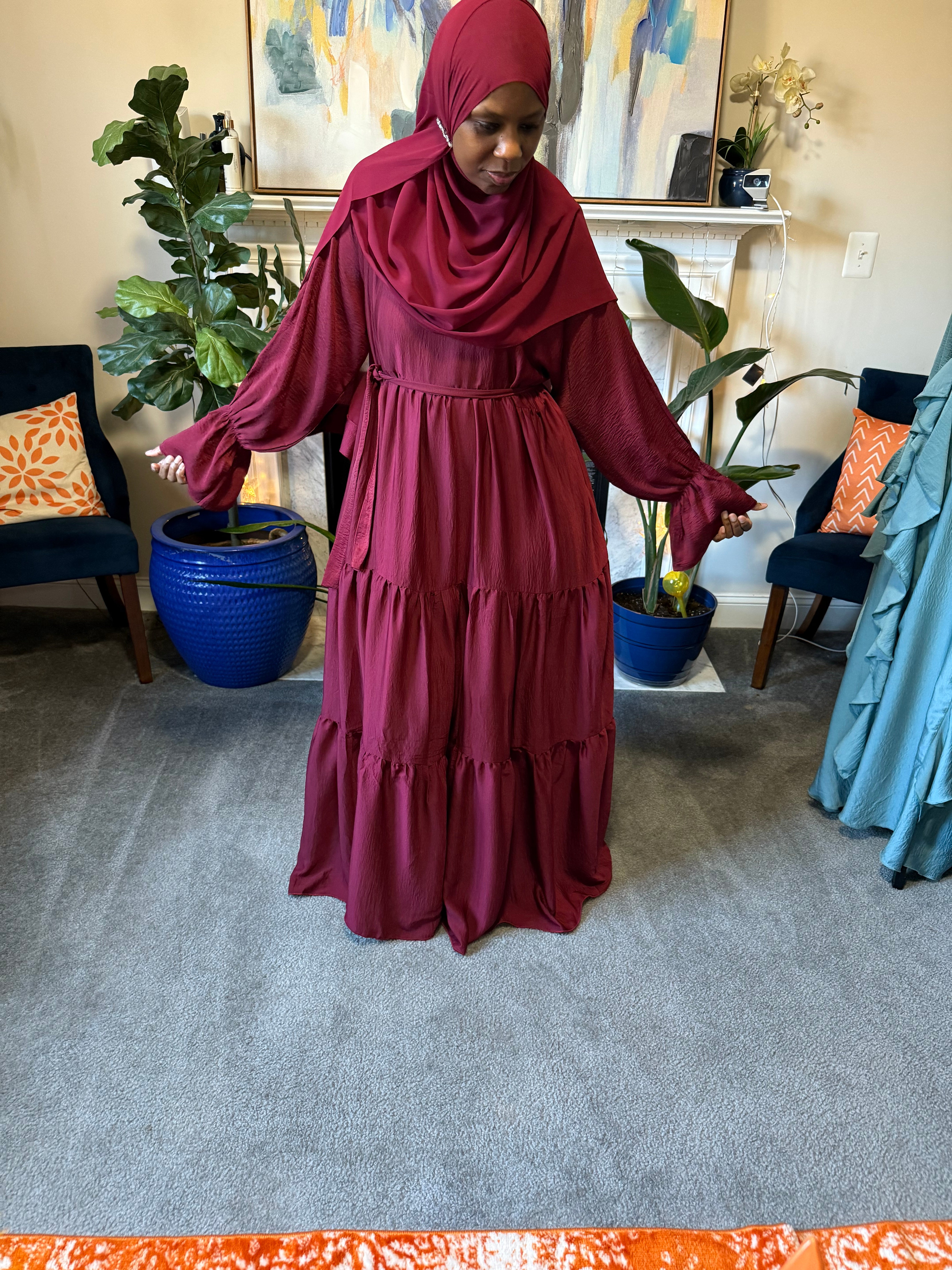 Nura Abayah (Burgundy)